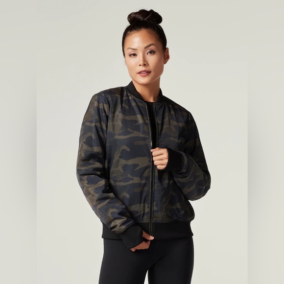 blanc noir Jackets & Blazers - BLANC NOIR Reversible Quilted Bomber Jacket in Camo / Navy XS Black Olive Green